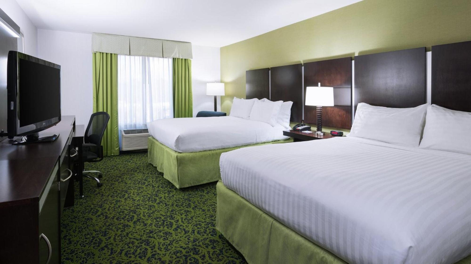 Holiday Inn Express And Suites Stroudsburg-Poconos By Ihg Exterior photo